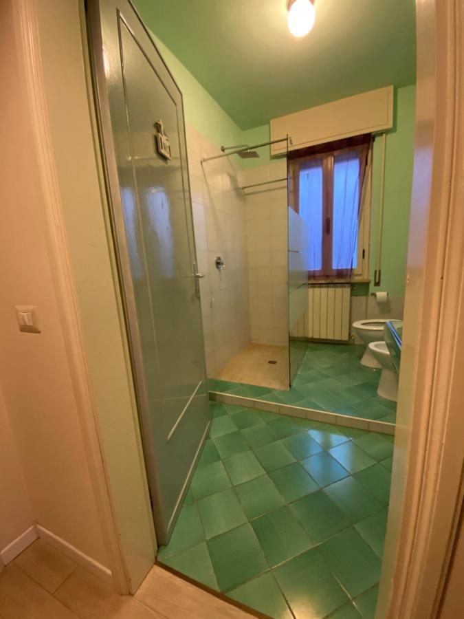 Casa Vacanze Vespucci Торре-дель-Лаго-Пуччини Экстерьер фото